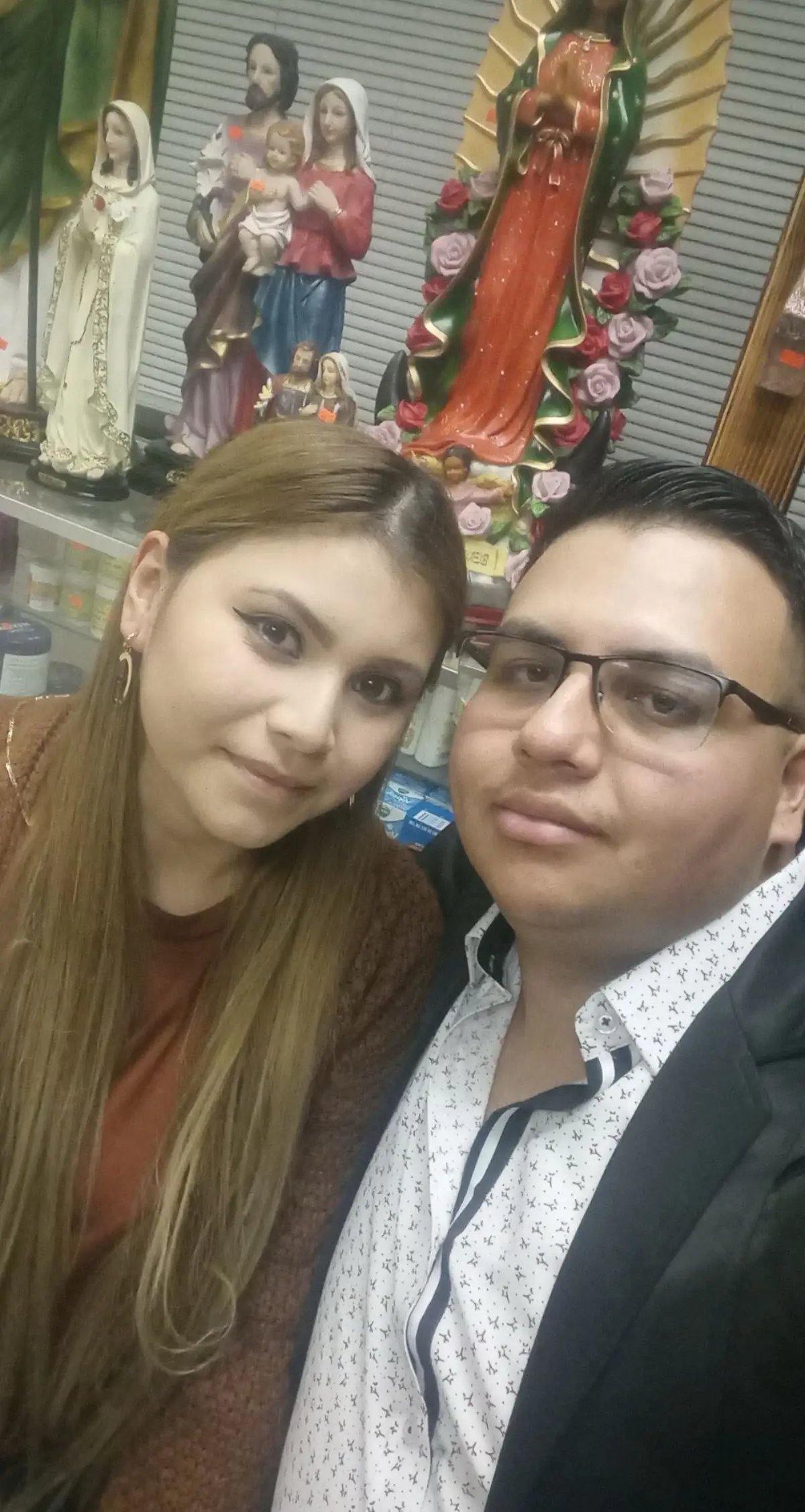 No soi el perfecto hombre creo que la cago mucho pero nunca deje que mi famia sufra mientras que llo este en este mundo nada le faltara #famili #dad #myworld 