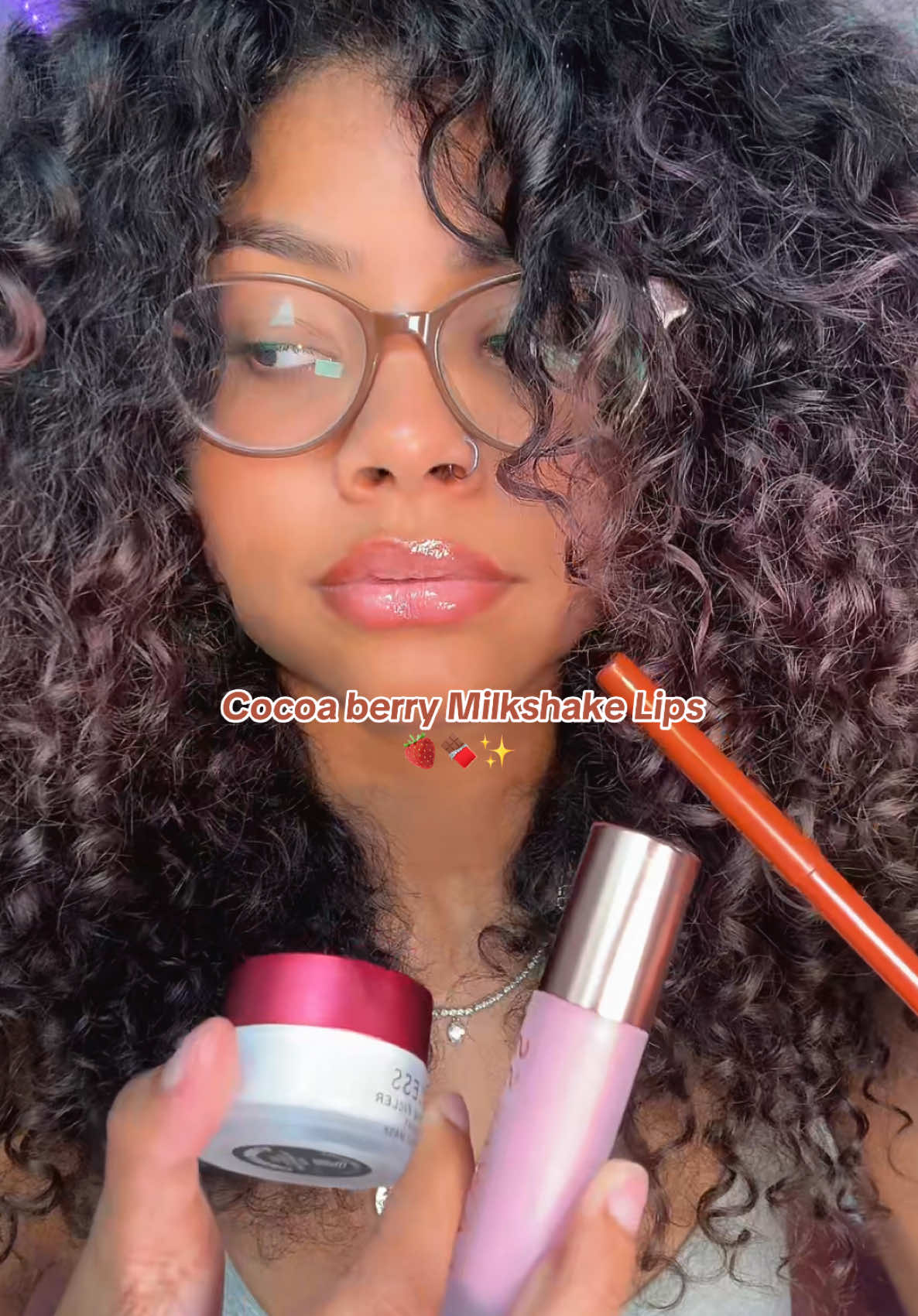 Layered to perfection🤭: @NYX Professional Makeup liner in cocoa🤎 + @LAWLESS Beauty plumping lip mask & Strawberry Milkshake gloss 🥛🍓🍫✨ #beauty #lips #gloss #liner #lipcombo 