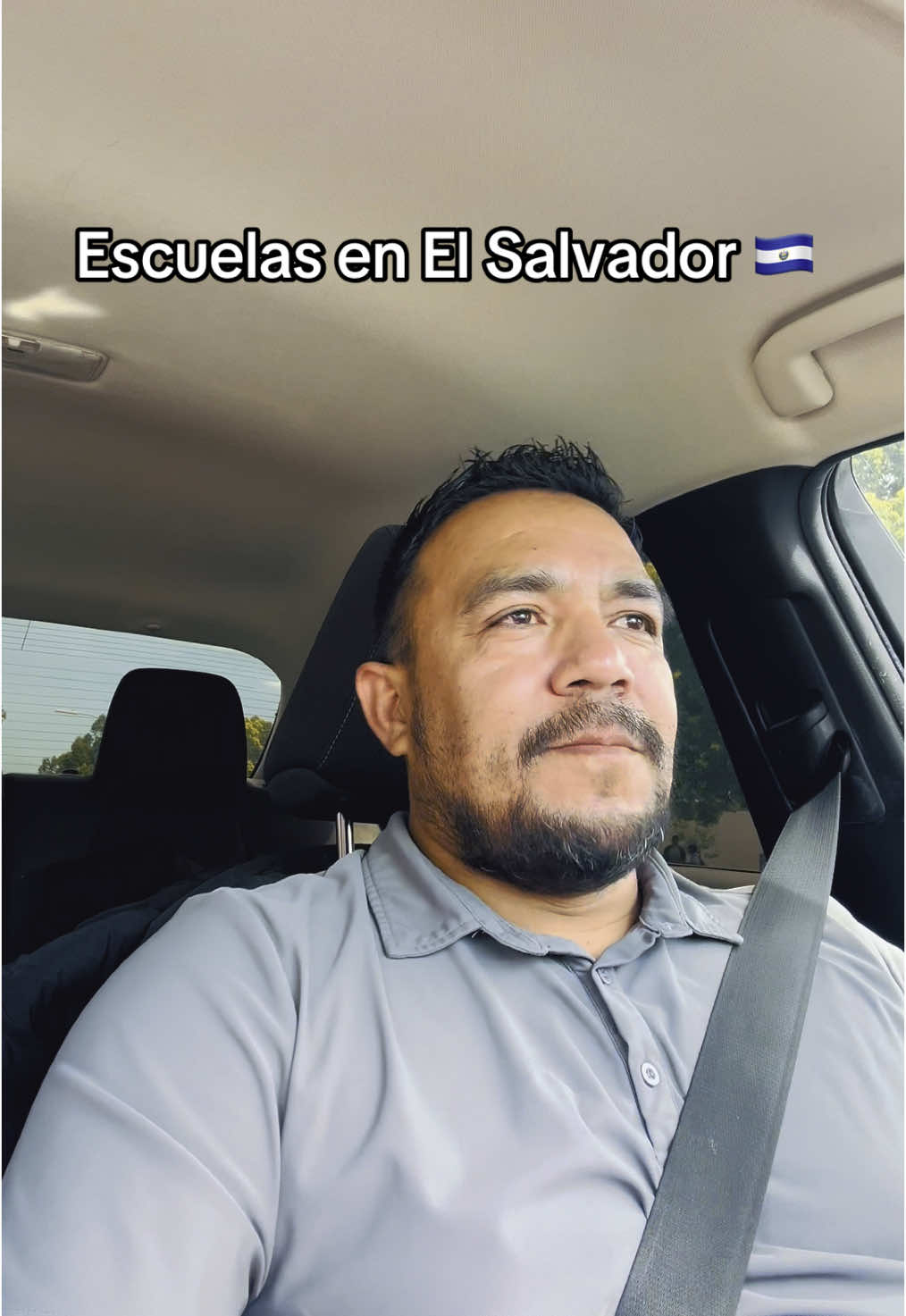 Escuelas en El Salvador 🇸🇻 A partir de hoy, 20 de agosto de 2025, todas las escuelas públicas de El Salvador comenzaron a aplicar nuevas reglas disciplinarias, enfocadas en la presentación personal y el comportamiento de los estudiantes. #foryou #escuelasenelsalvador #elsalvador #elsalvador🇸🇻 #elsalvador4k #elsalvador503 #elsalvador🇸🇻💙 #elsalvador503🇸🇻 #503 #503🇸🇻 #503🇸🇻viral💪💙 #503nation #cipotes503🇸🇻🇸🇻 #bukele #nayibbukelepresidente #nayibbukelepresidente🇸🇻♥️ #estudiantes 