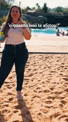 O quanto isso me afetou? O suficiente!!! A maternidade é linda, mas também é um caminho onde muitas vezes a gente se perde de si mesma. Eu me doei tanto… que esqueci de olhar pra mim. Esse antes e depois não mostra só emagrecimento. Mostra uma mãe se reencontrando, resgatando sua essência, sua força e sua identidade. Não é sobre padrão, não é sobre os outros. É sobre me sentir eu mesma de novo. Sobre escolher me amar, me cuidar e me colocar como prioridade sem culpa. ✨ Se você também acredita que cada mulher merece esse reencontro consigo mesma, me acompanhe por aqui 💌 vamos juntas nessa caminhada de transformação! 👉 Me siga para acompanhar mais dessa jornada! ⸻ #TransformaçãoReal #MãeDeNovo #AntesEDepois #VidaDeMãe #EmagrecimentoComPropósito #Autocuidado #AmorPróprio #MulherDeVerdade #Reencontro #Superação #MaternidadeReal #ForçaFeminina