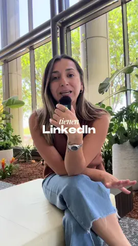 A optimizar el perfil de LinkedIn! 💻 En este video te muestro tips prácticos para optimizar tu perfil, transmitir tu propuesta de valor y dejar una impresión memorable…. ESTO MARCA FULL LA DIFERENCIA.  Recuerda que si necesitas ayuda con tu perfil de LinkedIn, nuestro consultor en @dianapaezinc experto en contrataciones te puede guiar. Preguntas? 