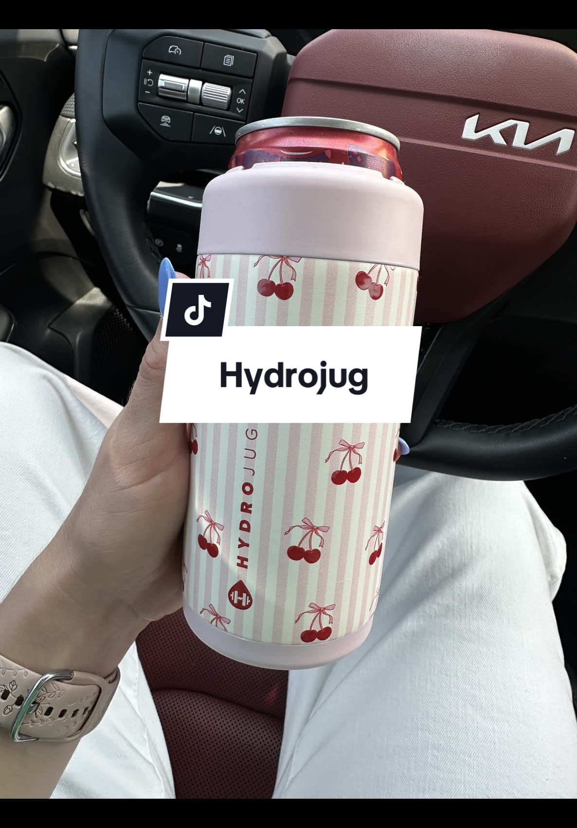 I am obsesseddddddddddd  @HYDROJUG #teacher #hydrojug #energydrinks #tiktokshop 