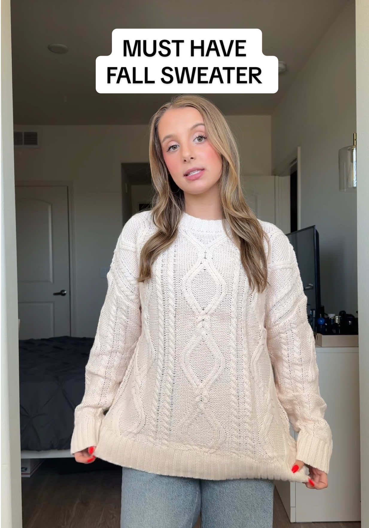 this is THE sweater for fall 🧸🍂 ❥ this sweater sold out constantly last year so I had to get it early and I’m SOO glad I did! It’s comfy, not itchy, and feels so high quality!  #sweater #sweaterweather #fallstyle #rushready2025 #fallfashion 