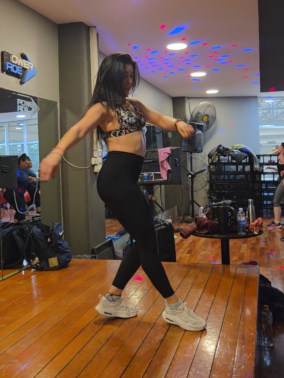 💖🎶 #zumba #zumbafitness #zumbainstructor #zumbadance #zumbacommunity @cityzero @SportClub Oficial @Zumba Fitness @Karina La Princesita 