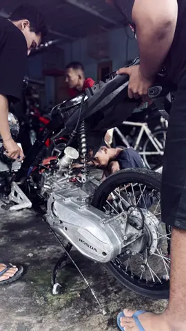 bingung mau ngonten apa