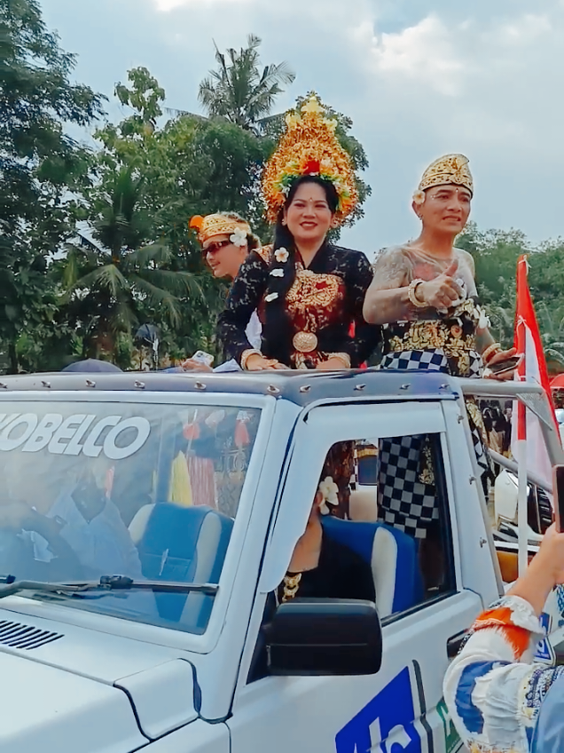 Kades hoho bersama istri mengikuti karnaval desa purwasaba #fyp #hohoalkaf #kadeshoho #viraltiktok 