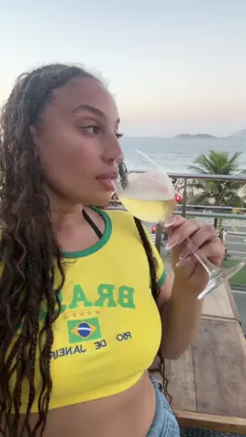 Just two baddies balling in Brazil 🇧🇷🤩
