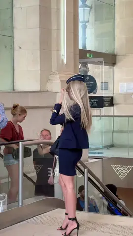 #stewardess #reactions #elegantstewardes #reactions #lady @aria_in_sky 