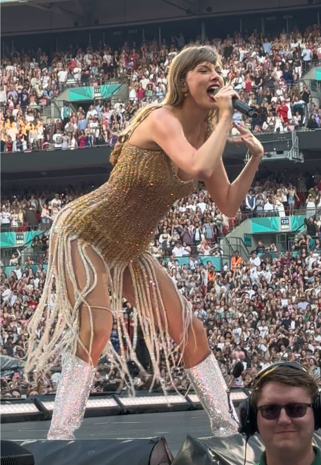 TAYLORRRRRR @Taylor Swift @Taylor Nation #taylorswift #lovestory #erastour 