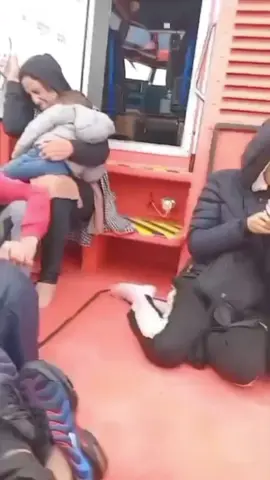🌊💔🇪🇸