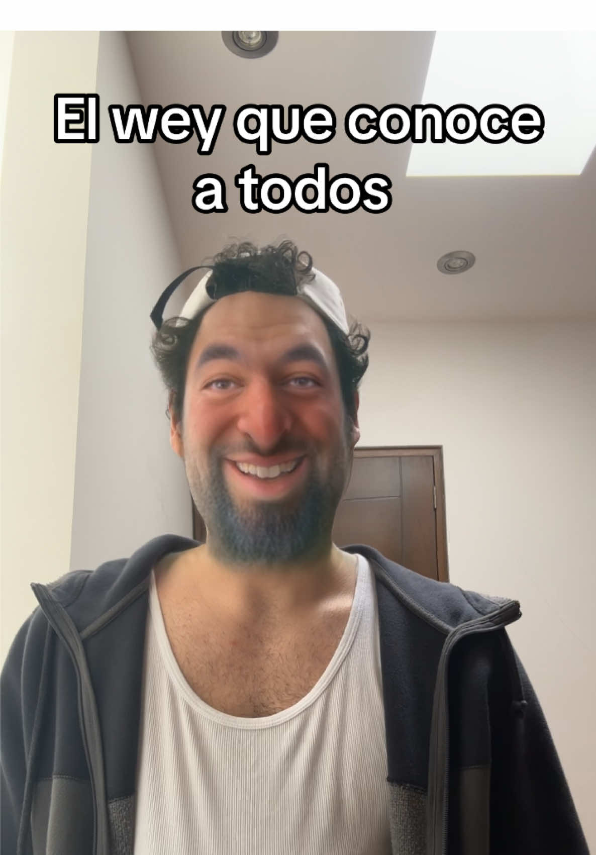 Llama a #DJ si ocupas cualquier cosa #beto #betoquez #comedia #humor 