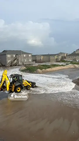 August 20, 2025, high tide in Buxton, NC. 🌀Erin OuterBanks #HurricaneErin #northcarolina #buxton