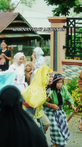 In Frame @✨BANI 😆 Menghibur masyarakat Towuti dalam Karnaval 17 Agustus Kemarin. #karnaval #towuti #17agustus #wawondula 