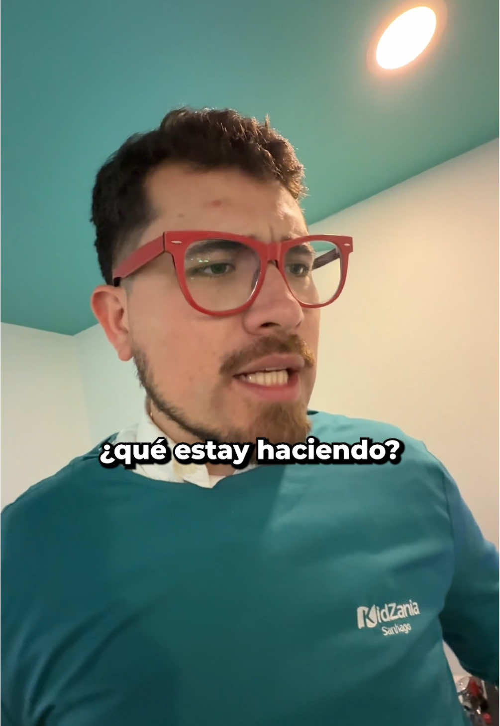 Cabros ¿Fonasa o Isapre?  #hospital #medicina #humor #comedia #doctores  @Nicopontigo 