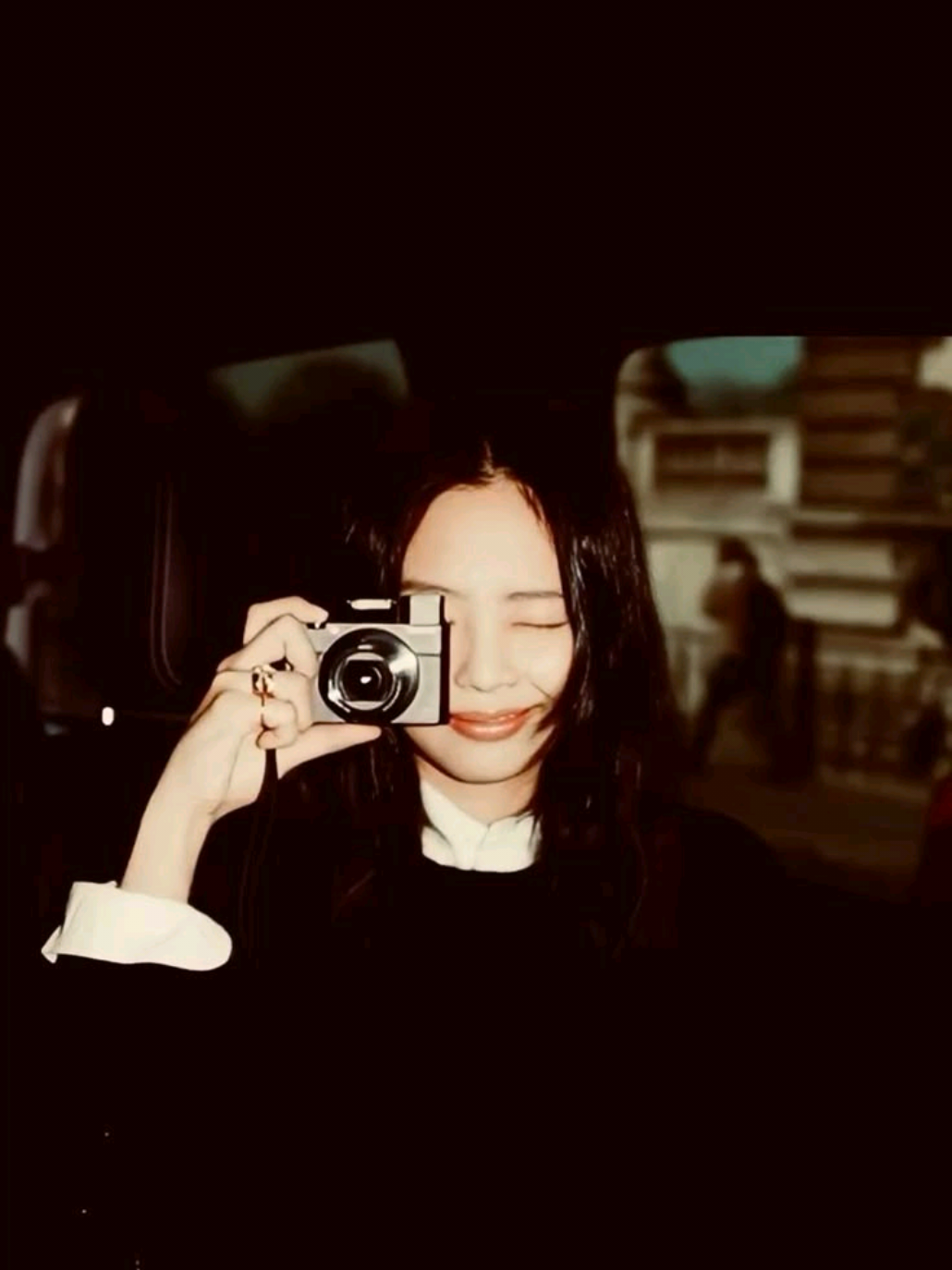 Nini is very pretty! #jennierubyjane  #blackpink  #saquenmedelflop😓 !!