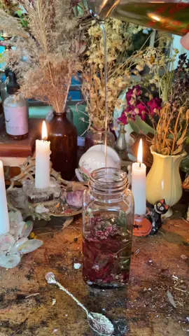#herbalism #herbalwitch #greenwitch #cottagecoreaesthetic 