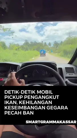 Untung gak ada kendaraan lain yang kena🙌 [Owner_berkah_elektone] #smartgrammakassar 