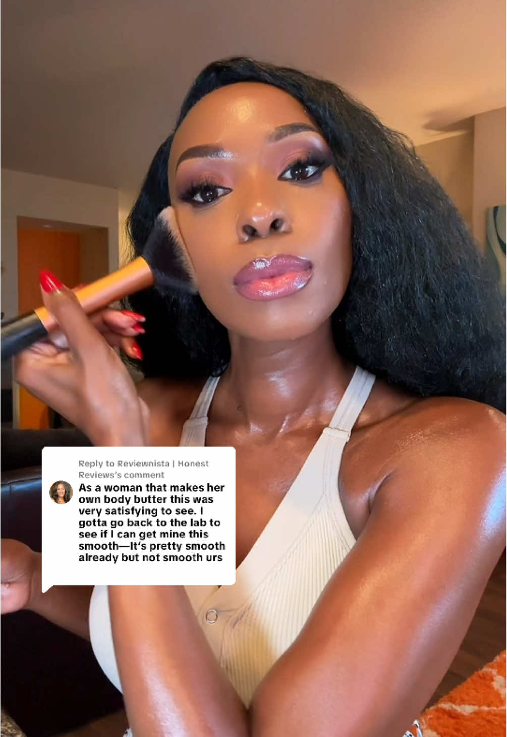 Replying to @Reviewnista | Honest Reviews 🥂💕💕 #smallbusinesses #glowingskinroutine #moisturizedskin #melaninglow 