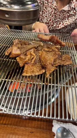 #korea #vidaenkorea #comidaenkorea #koreanbbq 