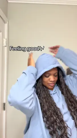 This is my jammmm #feelinggood #cover #singingcover #yasqueen 