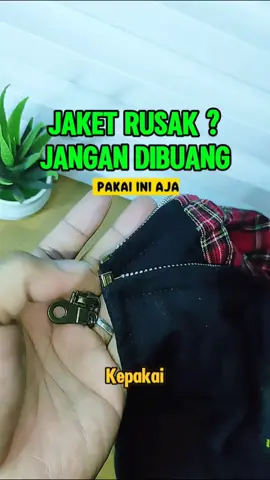 gak perlu ke tukang format untuk memperbaiki resleting jaket yang rusak, cukup beli resleting universal langsung pasang ini. harganya murah bisa langsung diborong aja buat keperluan kedepannya 🤩 #resletinguniversal #zipperuniversal #jaketrusak #tasrusak #tukangpermak 