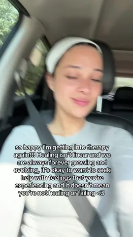 healing isn’t linear!!!! just because you went to therapy for a time period and now want to go back or feel it’s best for you doesn’t mean you aren’t failing or taking steps back. We are forever growing, evolving and learning. As we learn we may have different perspectives that we want to explore with someone and acquire new tools to help us with life. 💗💗 #healing #MentalHealth #SelfCare #therapy 