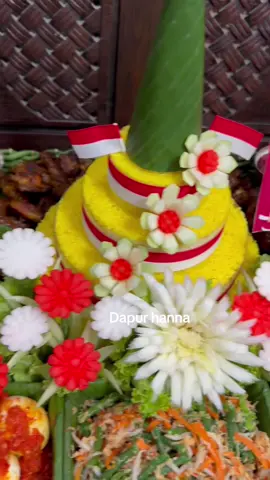 Tumpeng Kemerdekaan🇮🇩🇮🇩🫶🏻❤️ Pricelist? hubungin no WA 08128226773😊 #tumpengcibubur #tumpengcantik #tumpengultah #tumpengmini #tumpengjumbo                         