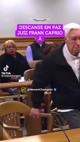 DESCANSE EM PAZ  JUÍZ FRANK CAPRIO 🙏 Famoso na internet por julgamentos transmitidos em reality show, juiz Frank Caprio morre aos 88 anos! Magistrado era popular por decisões com empatia e bom humor no tribunal; ele lutava contra um câncer no pâncreas e não resistiu. Gostava muito dos vídeos dele pela forma justa e humana de tratar as pessoas. #luto 