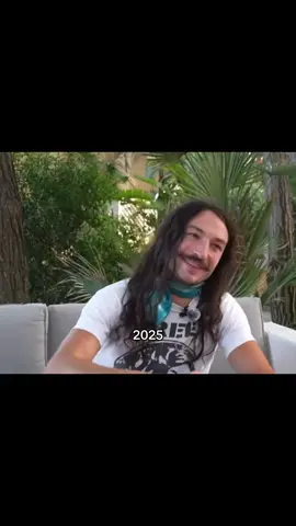 O glow down #ezramiller #viral #fyp #beforeandafter 