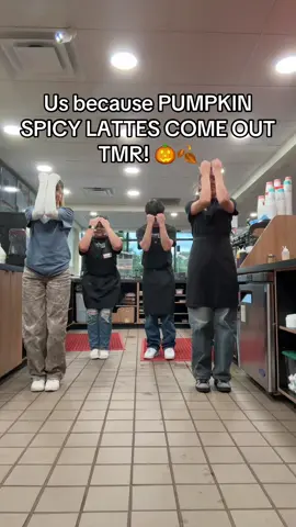 ☕✨ Getting ready for the BEST day of the year… Pumpkin Spice returns TOMORROW 🎃🍁 #PumpkinSpice #FallDrinks #CoffeeTok #PumpkinSeason #BiggbyLove #biggbycoffee #midlothian 