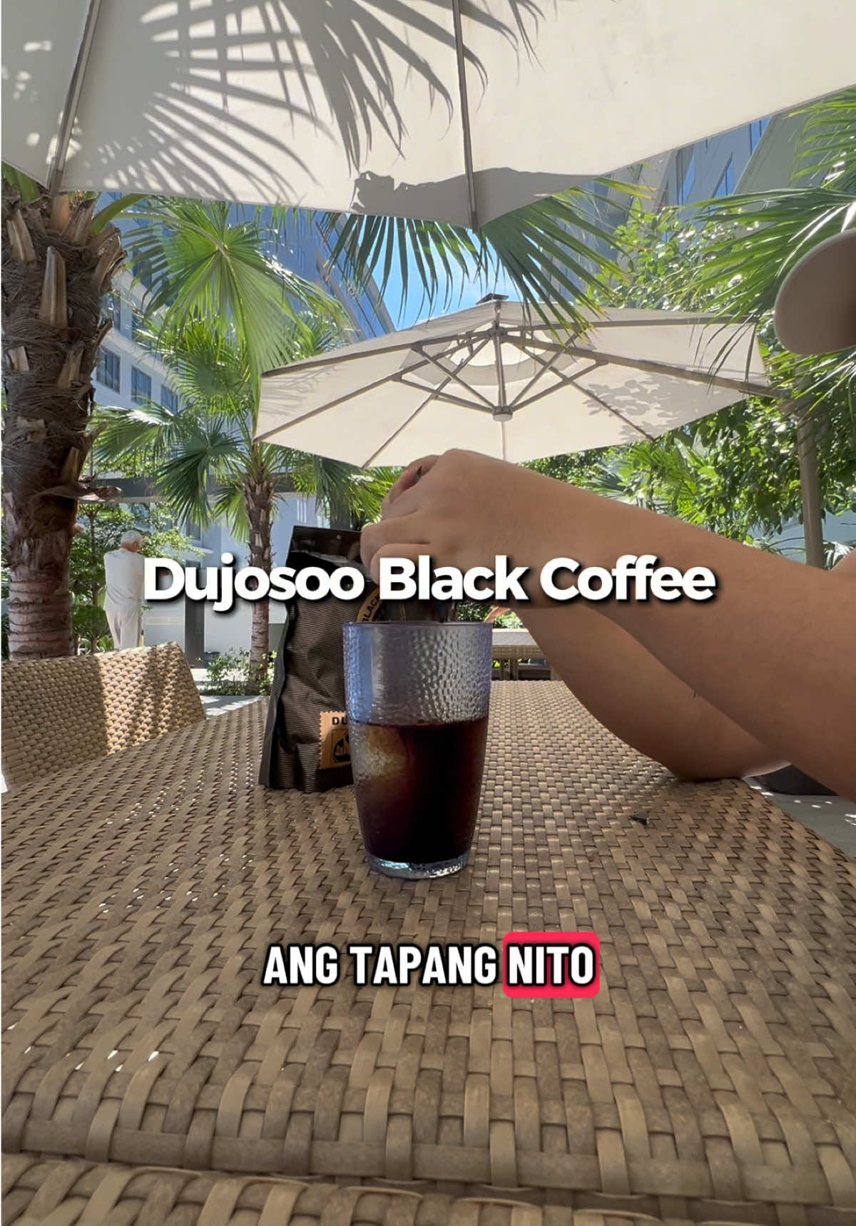 Black coffee na babagay sa mood ng staycation mo 😉  #dojosooph #dojosoocoffee #blackcoffee #coffee #staycation 