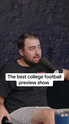 Is the Gameday or Fox crew better? #cfb #CollegeFootball #football #footballtiktok #fyp 