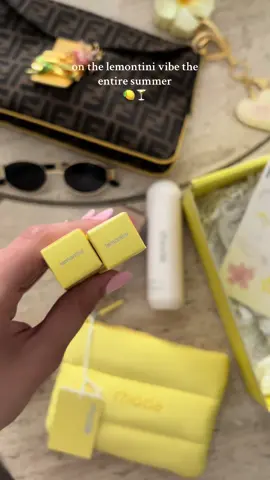 lemontini summer forever 💛 @rhode skin @Hailey Bieber  #rhode #Summer #lemon #yellow #butteryellow 