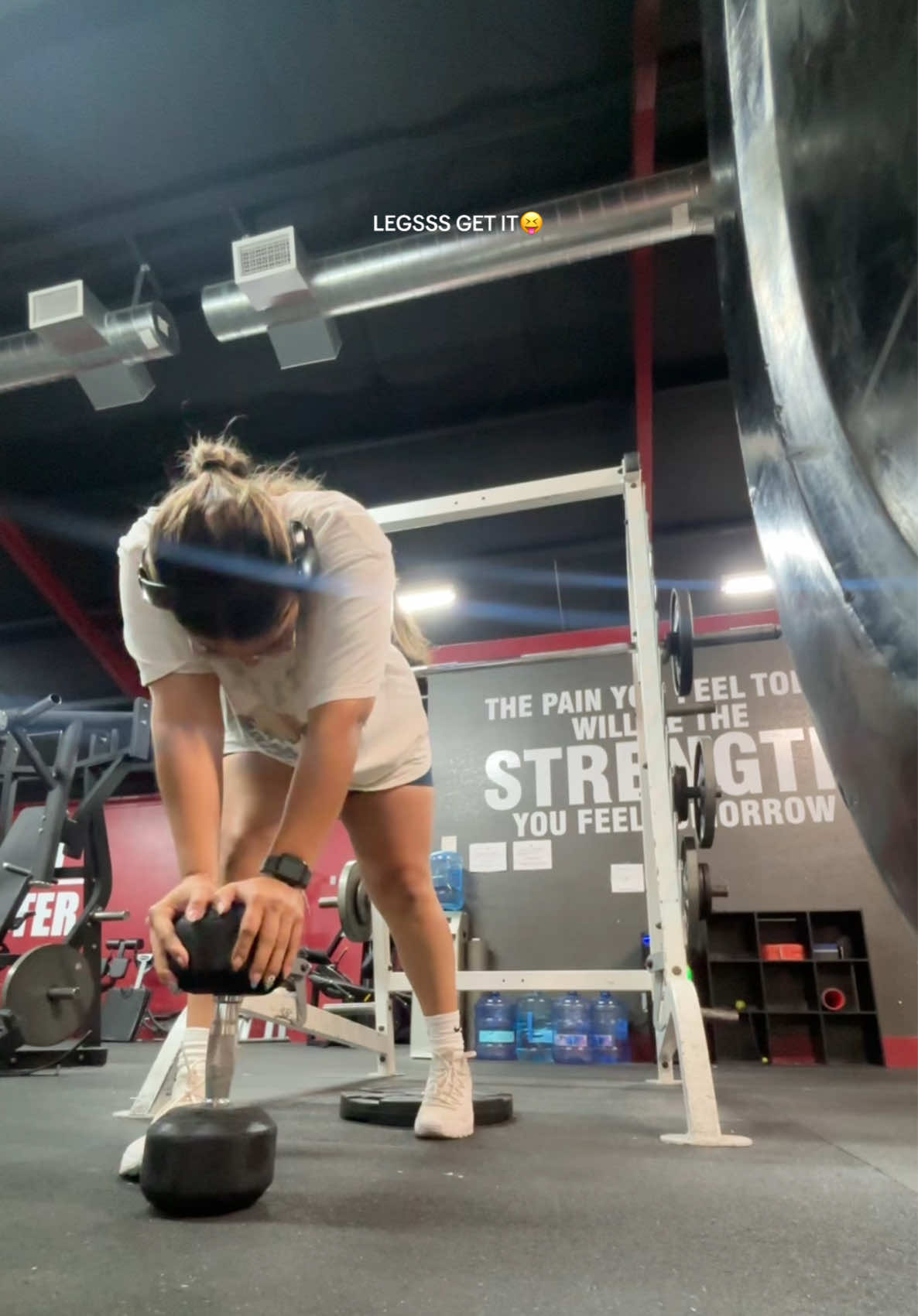 wakes up once @6am to gym & doesn’t know how to act🤣 #agavexpoms #GymTok #legday #parat #fyp 