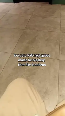 jaga kewarasan sendiri #gurusd #gurumuda #latahzan #gurutiktok
