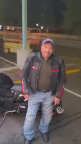 back to when blackbetty was a NA bike and still beautiful. this shit still cracks me up. with @pmaxcslt funny comments. #blackbetty #unforgivenbusa #iamtheunforgivenone #fucka14 