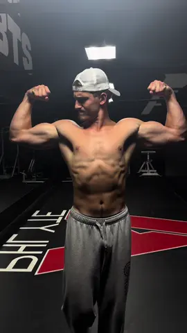 Let’s get it.. #viral #gym #foryou #fyp 