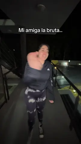 Like si tenes amiga así 🤣