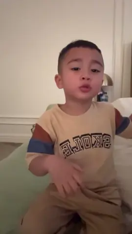 Kaka ajja mau sekolah #rayyanzamalikahmad #rayyanza 