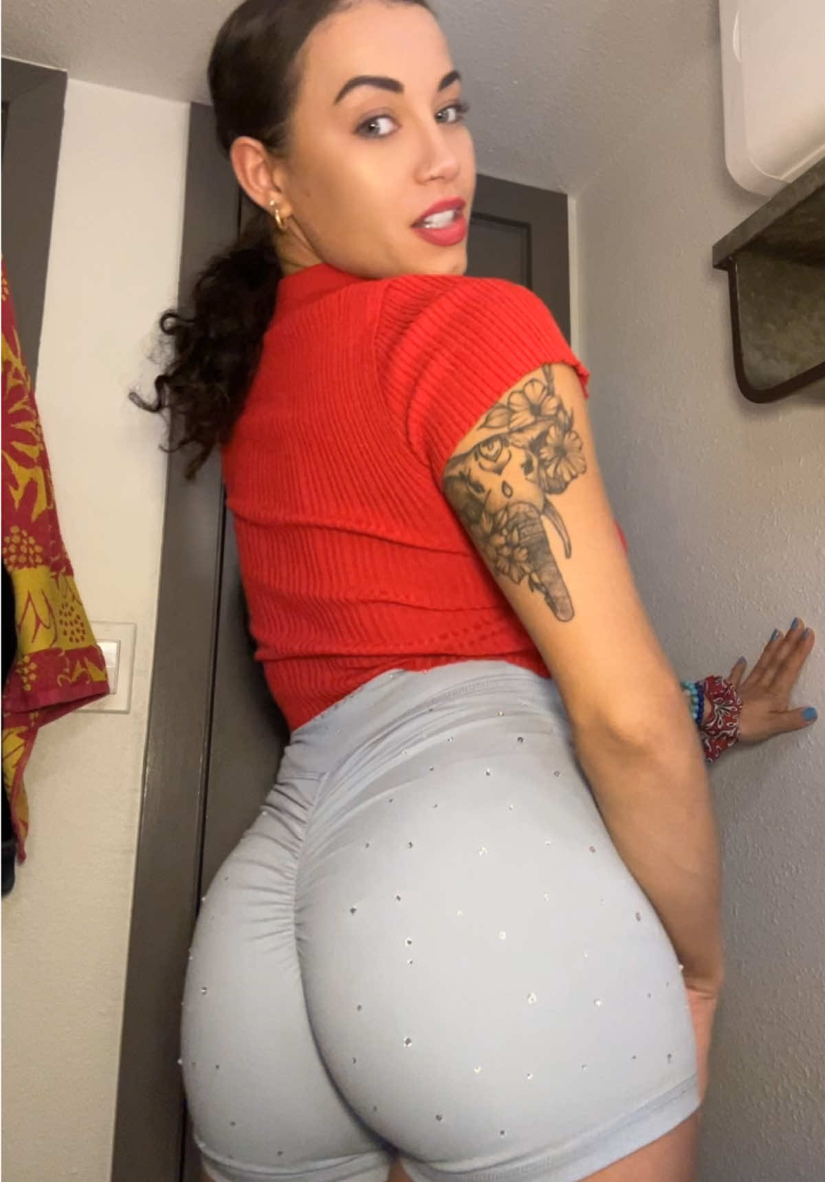@Agent84 ❤️🦋💎 #agent84 #agent84shorts #gymshorts #athleticwear #viral #ladies #tiktokshop 