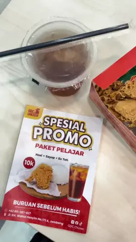 buat kalian para pelajar/mahasiswa bisa banget nikmati promonya untuk persyaratannya cukup pakai sragam/almamater kalian atau bawa kartu pelajar/mahasiswa aja loh guys yuk gass🥳🤩 #promoseruweekend #promopelaja #promomahasiswa #gdcchicken #festfood #jombanghits #jombangfoodies 