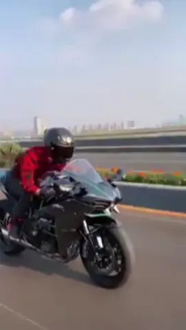#xuhuongtiktok   #cbr650r  #bmwm3             #pkl_moto     Đoạn đường này chỉ mình ta đi thôi còn j đâu mà tiếc…?