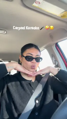 Believe it or not this actually made my time on the road go really fast so enjoy these bangas and a nice view of my double chin 🙃