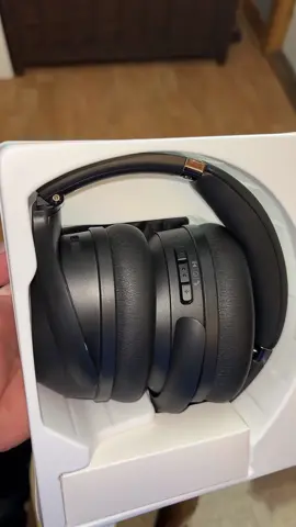 #headphones #ad #tiktokshop #ad #headphones 