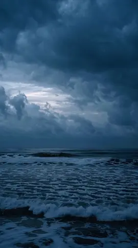 Before the Storm #livewallpaper #aestheticwallpaper #4kwallpaper #phonebackground #wallpaper