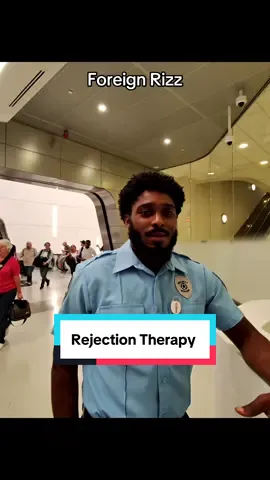 Replying to @HoneyK asking strangers for their number in my foreign language(Turkish) #rejectiontherapy #fyp #foreignrizz 