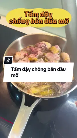 Tấm đậy chống bắn dầu mỡ ,chị e nội trợ nên có để tránh bị bỏng hay phải lau chùi bếp nhiều nha#luoichongbandaumo #tamchandaumo #tienich