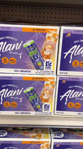 Not @Alani Nutrition showing up for the spooky season girlies 👻 #BookTok #spookyseason #alaninu #pumpkinseason #bookish 