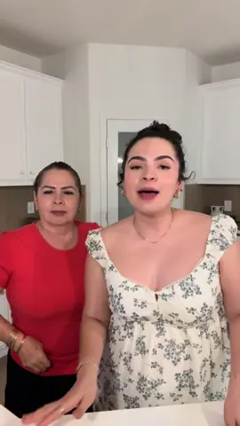 Ya me están mandando a México a mi mamá😳🤣nooooo@Mauriciovlogs 
