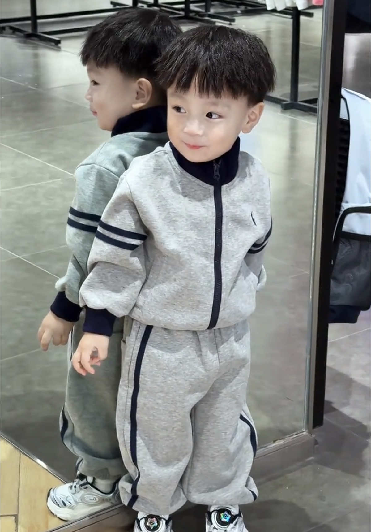 Bộ thể thao bé trai nhất định phải có trong tủ đồ mùa đông này 😍 #embedangyeu #quanaotreem #quanaobetrai #setbetrai #phoidoxinh #xuhuong #viral #trending #vietnam 